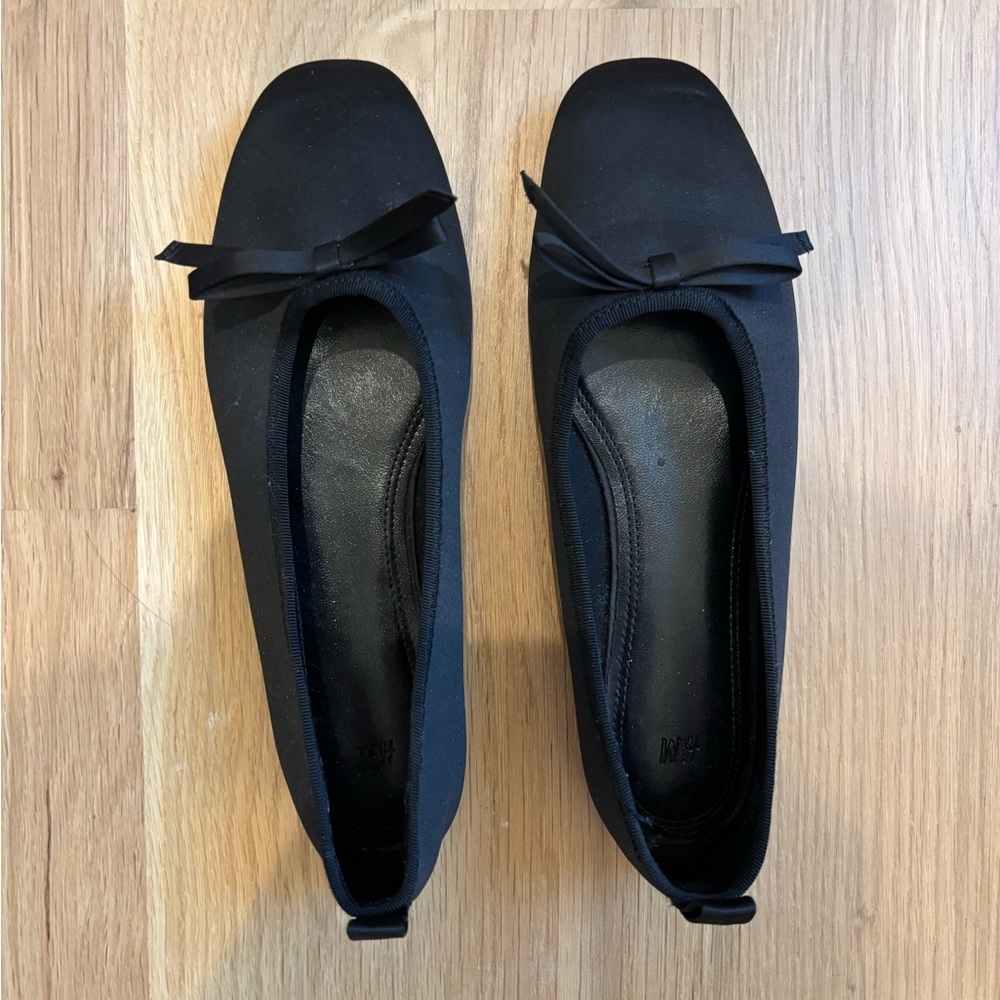 H&M Black Women's Flats with Bow Accent